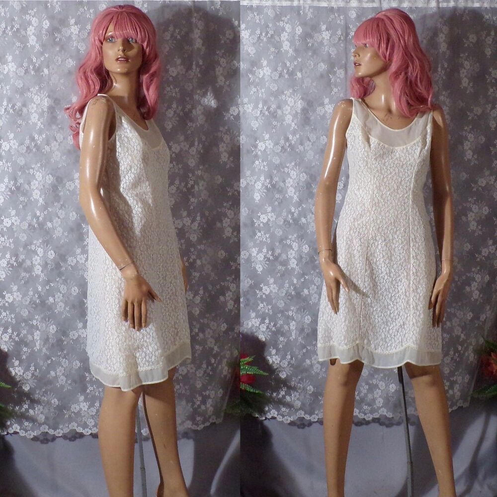 Vitnage 60s Ivory Floral Dress Slip Size Medium 1960s Retro Pencil Pinup Boudoir